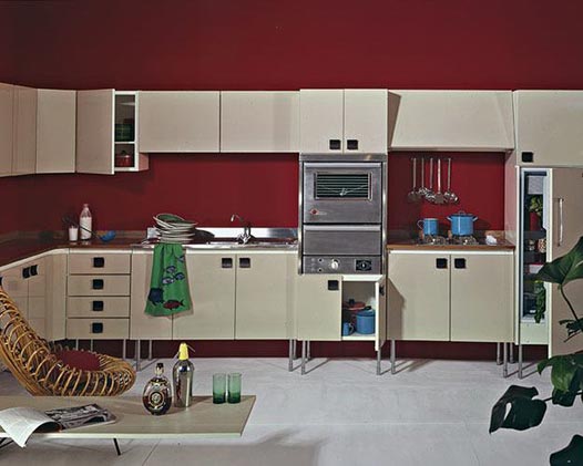 NOVIA (ontwerp A. & L. Fortuna), de keuken van het 'moderne' materiaal laminaat